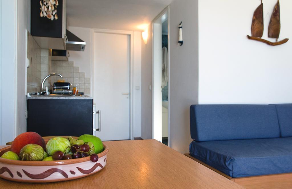Yialos Studios-Apartments Makrýgialos Екстериор снимка