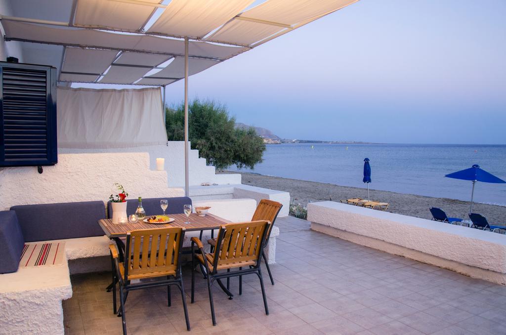 Yialos Studios-Apartments Makrýgialos Екстериор снимка