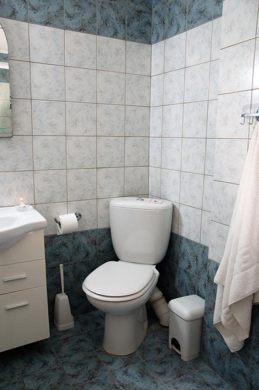 Yialos Studios-Apartments Makrýgialos Екстериор снимка